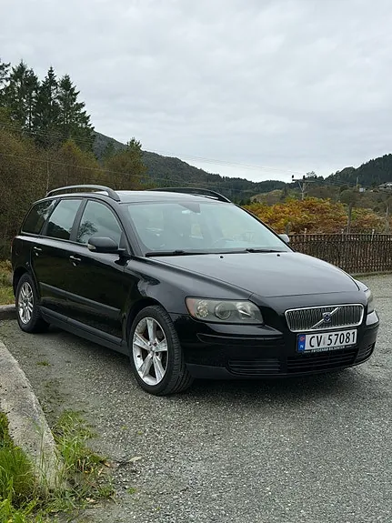 Volvo V50