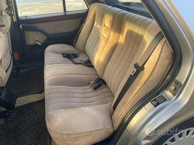 Lancia Thema 1989 photo 5