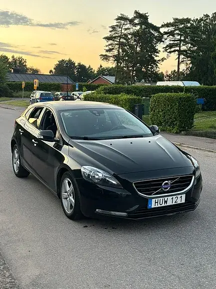 Volvo V40 2016 photo 2