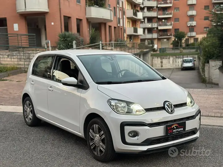 Volkswagen Up