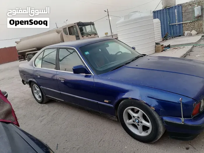 BMW 5 Series 1990 photo 3