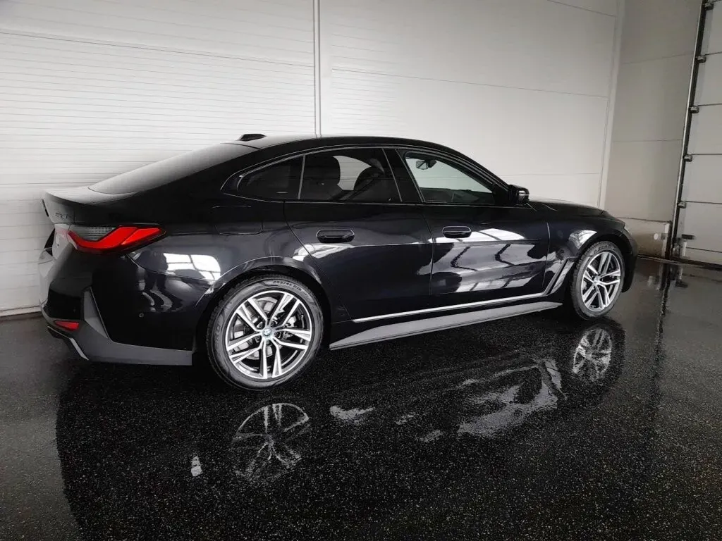 BMW I4 2024 photo 2