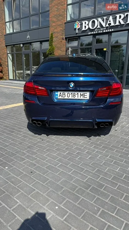 BMW 5 Series 2012 photo 5