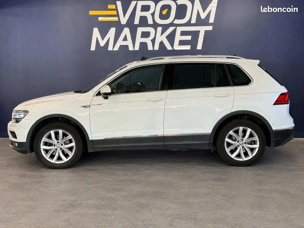 Volkswagen Tiguan 2019 photo 2