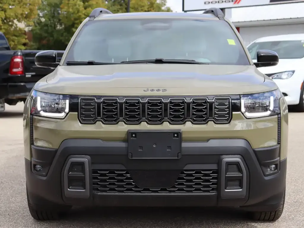 Jeep Cherokee 2026 photo 2
