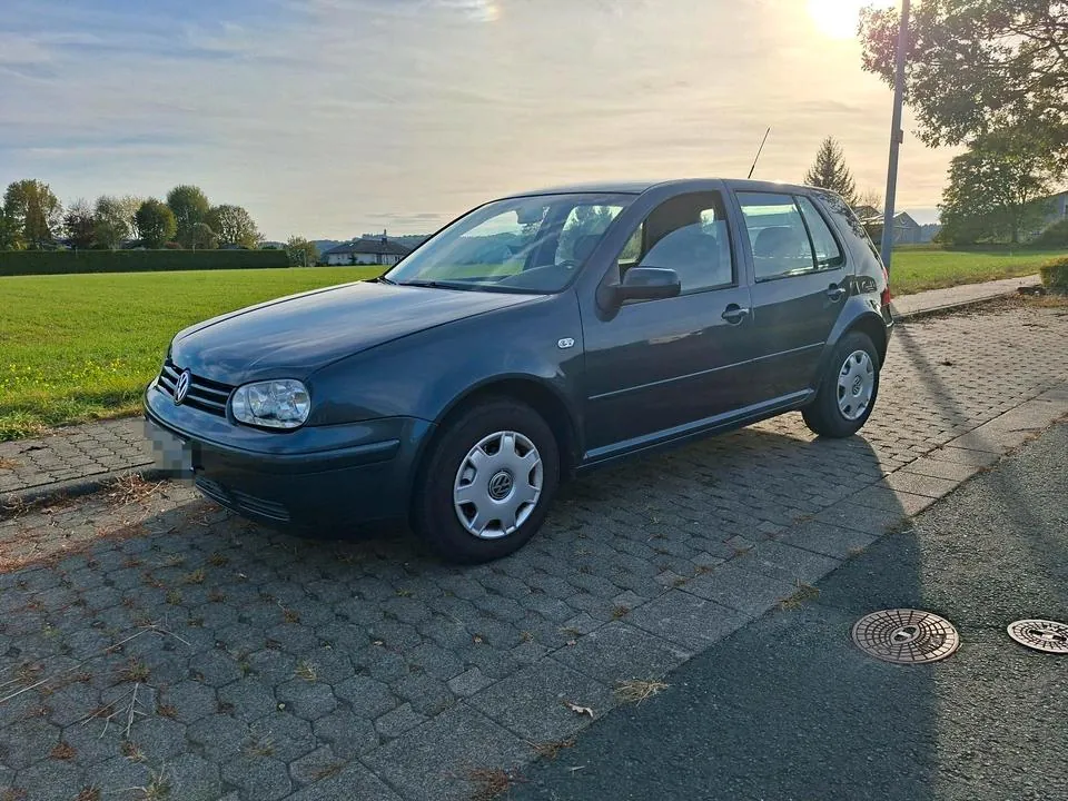 Volkswagen Golf 4