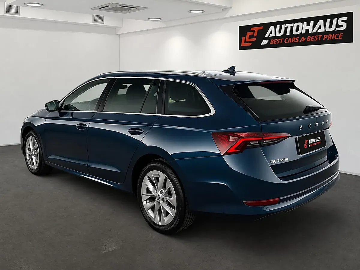 Skoda Octavia 2023 photo 3