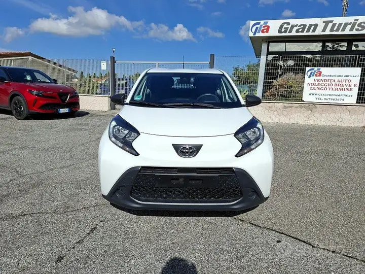 Toyota Aygo 2023 photo 2