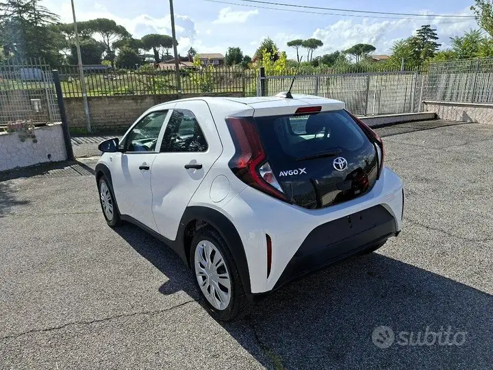 Toyota Aygo 2023 photo 4