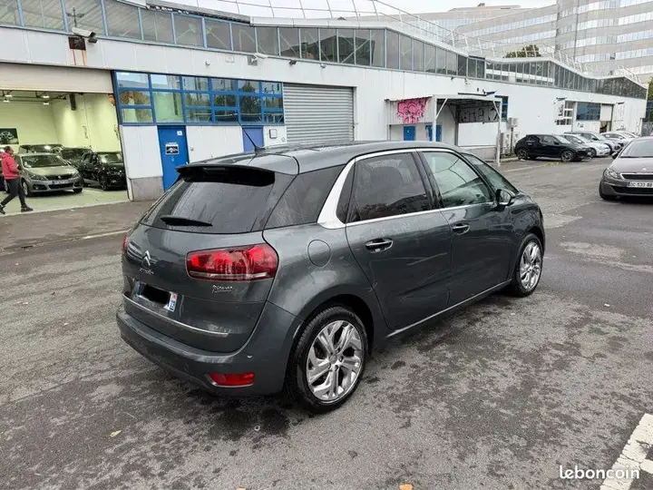 Citroen C4 Picasso 2015 photo 2