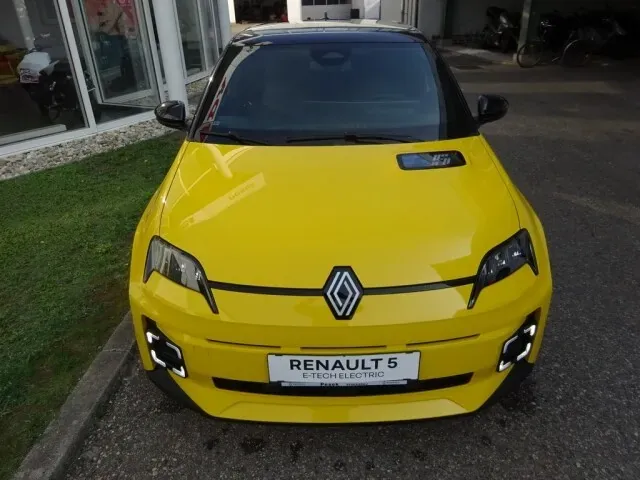 Renault R5 2026 photo 3