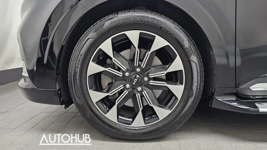 Kia Carnival 2023 photo 5