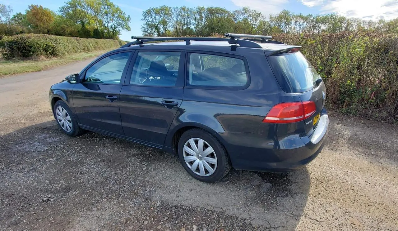 Volkswagen Passat 2012 photo 5