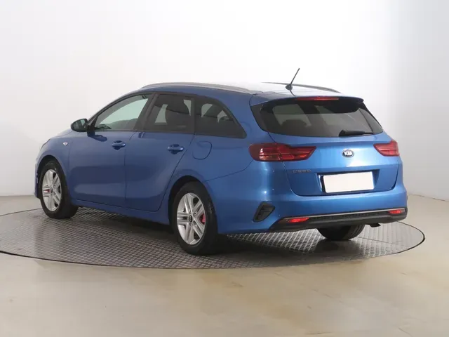 Kia Ceed Sw 2020 photo 3