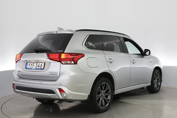 Mitsubishi Outlander 2018 photo 5