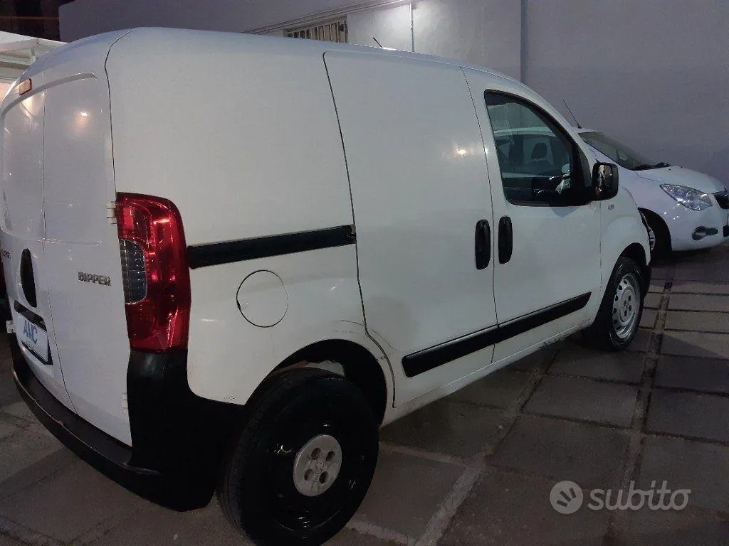 Peugeot Bipper 2011 photo 3