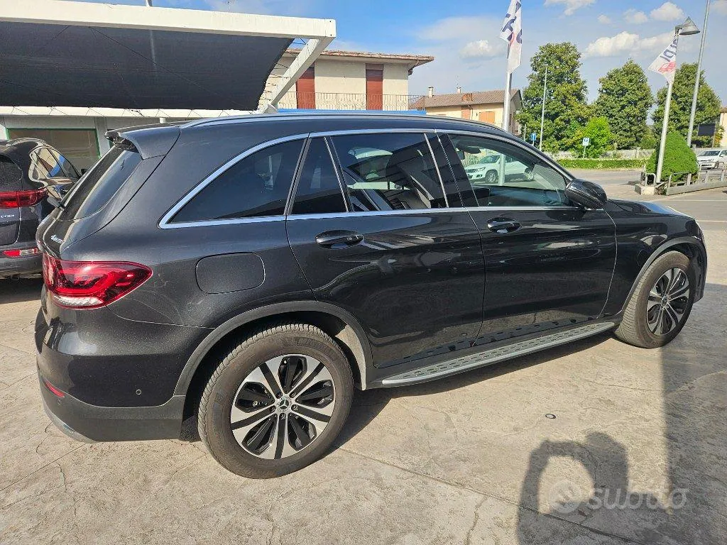 Mercedes-Benz Glc 2022 photo 2