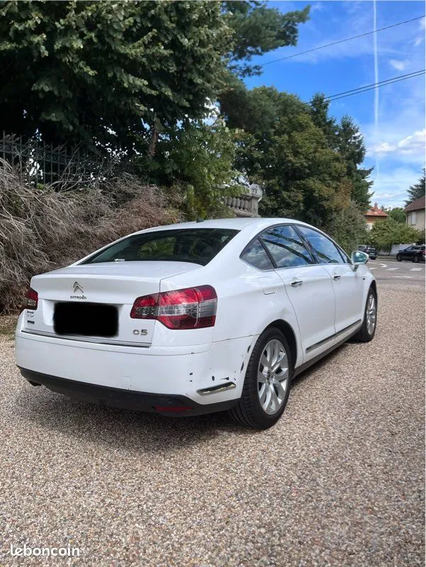Citroen C5 2016 photo 3