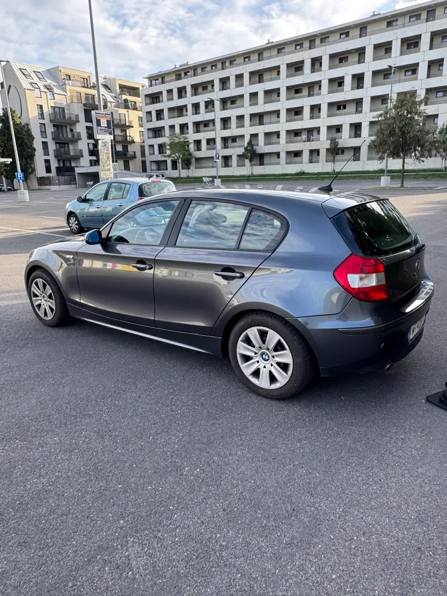 BMW 1 Series 2005 photo 3