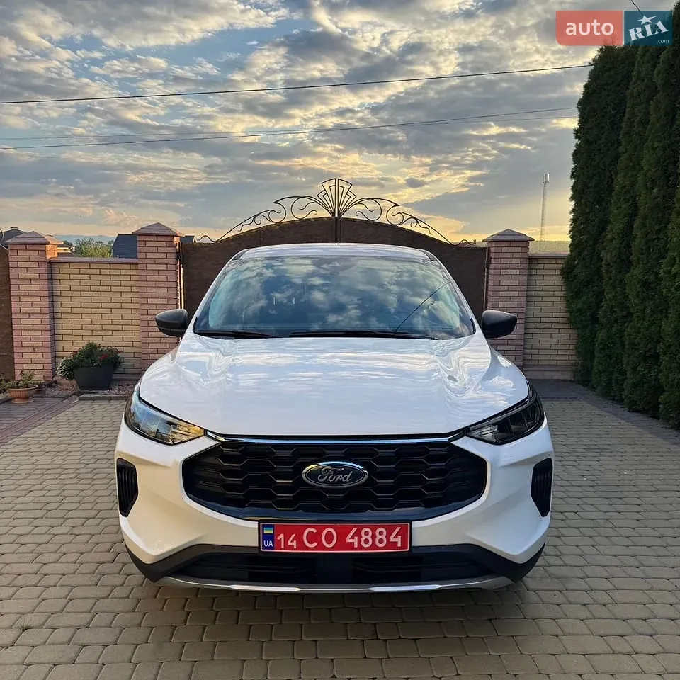 Ford Escape 2024 photo 3