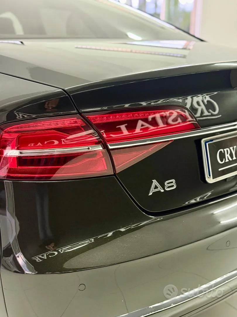 Audi A8 2017 photo 5