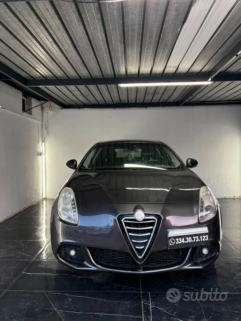 Alfa Romeo Giulietta 2012 photo 4