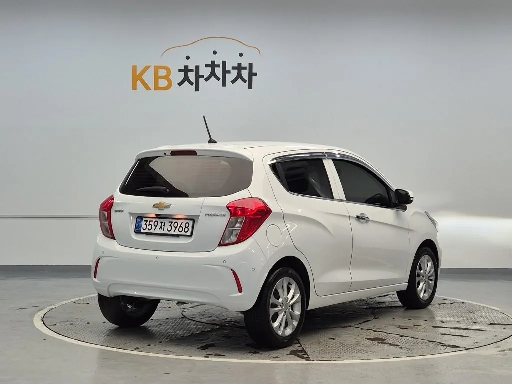 Chevrolet Spark 2021 photo 3