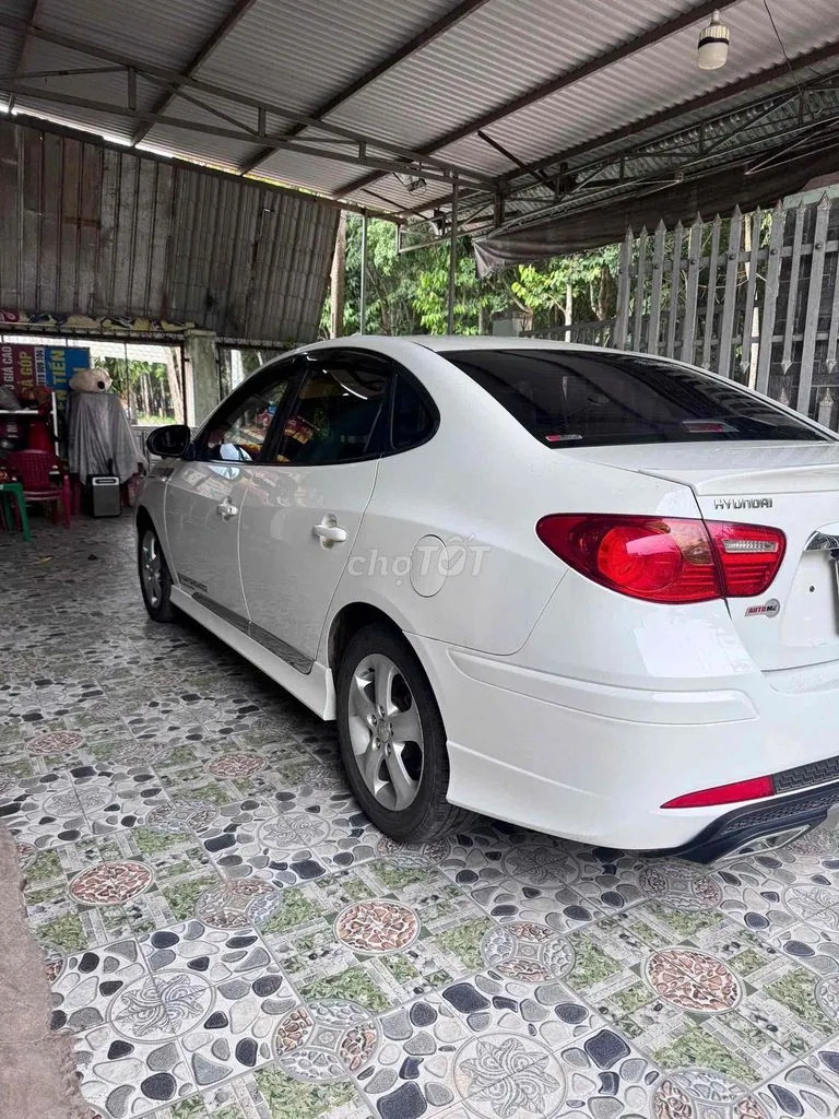 Hyundai Avante 2012 photo 4