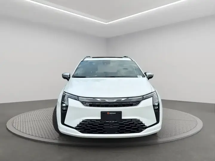 Chrysler Pacifica 2027 photo 2