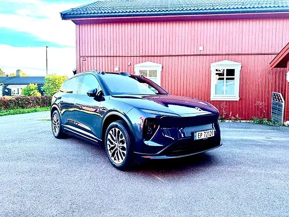 NIO El6
