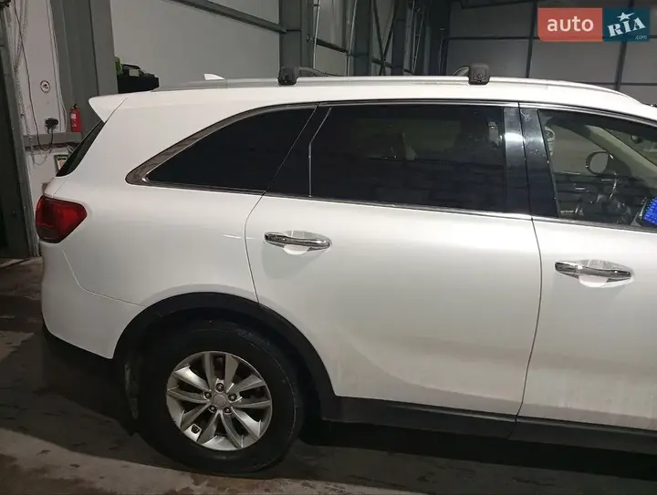 Kia Sorento 2016 photo 5