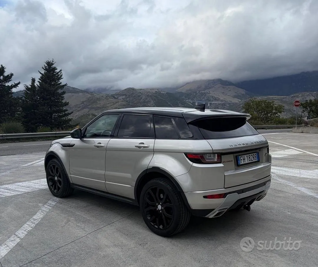 Land Rover Range Rover Evoque 2017 photo 2