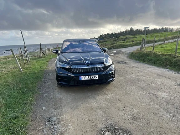 Skoda Enyaq 2023 photo 2