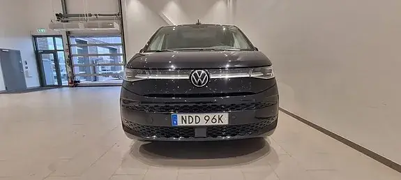Volkswagen Multivan 2023 photo 2