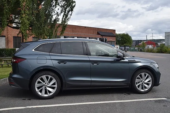 Skoda Enyaq 2022 photo 4