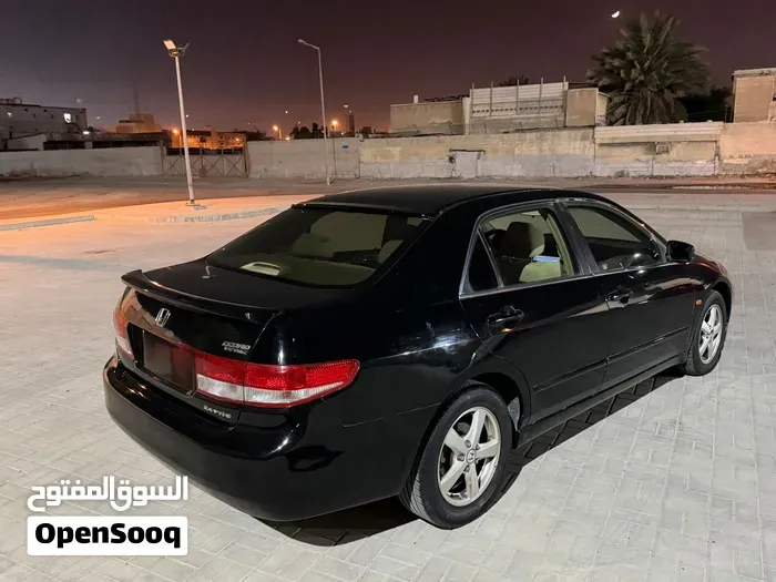 Honda Accord 2003 photo 3