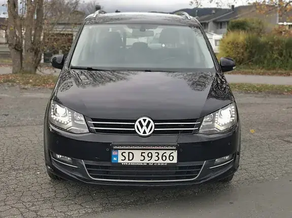 Volkswagen Sharan 2012 photo 2