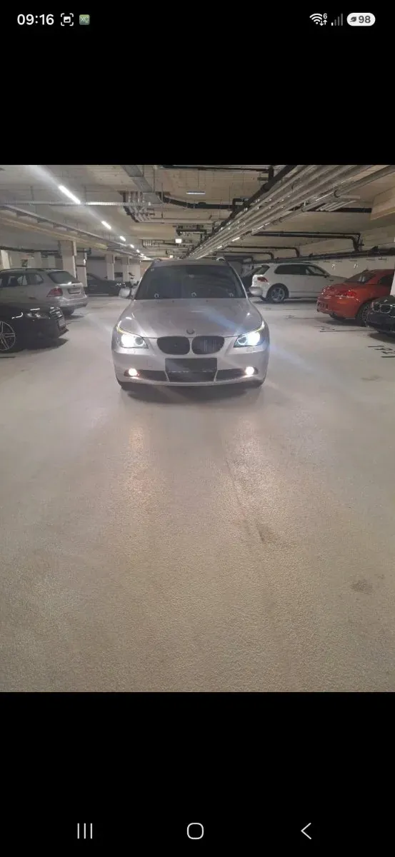 BMW 5 Series 2004 photo 2