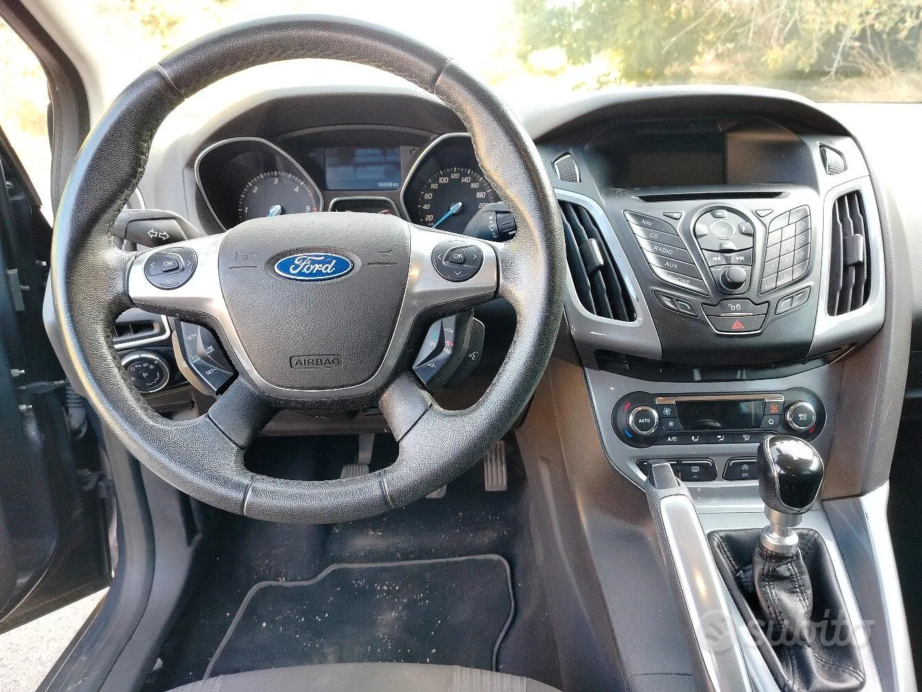 Ford Focus 2011 photo 5