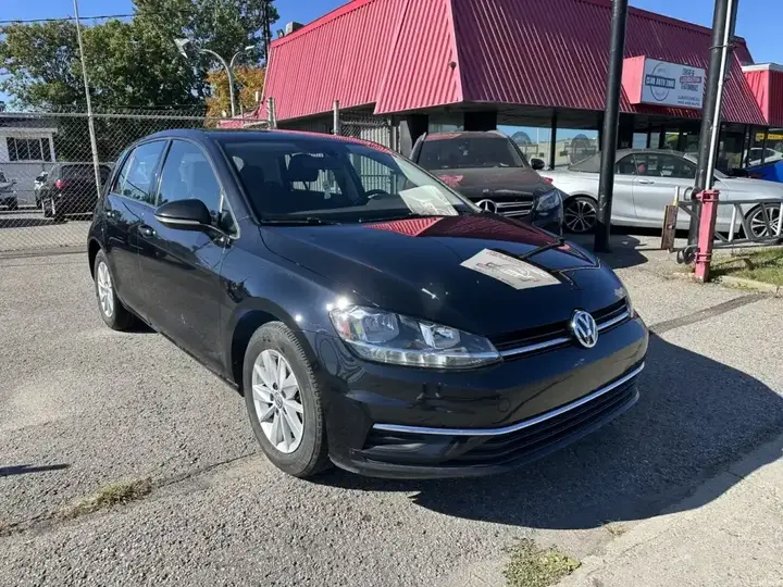 Volkswagen Golf 2018 photo 2