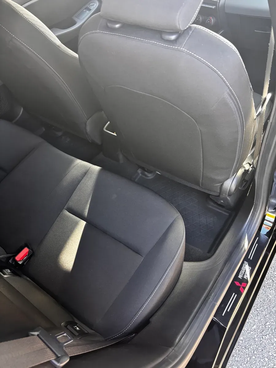 Mitsubishi Colt 2024 photo 3