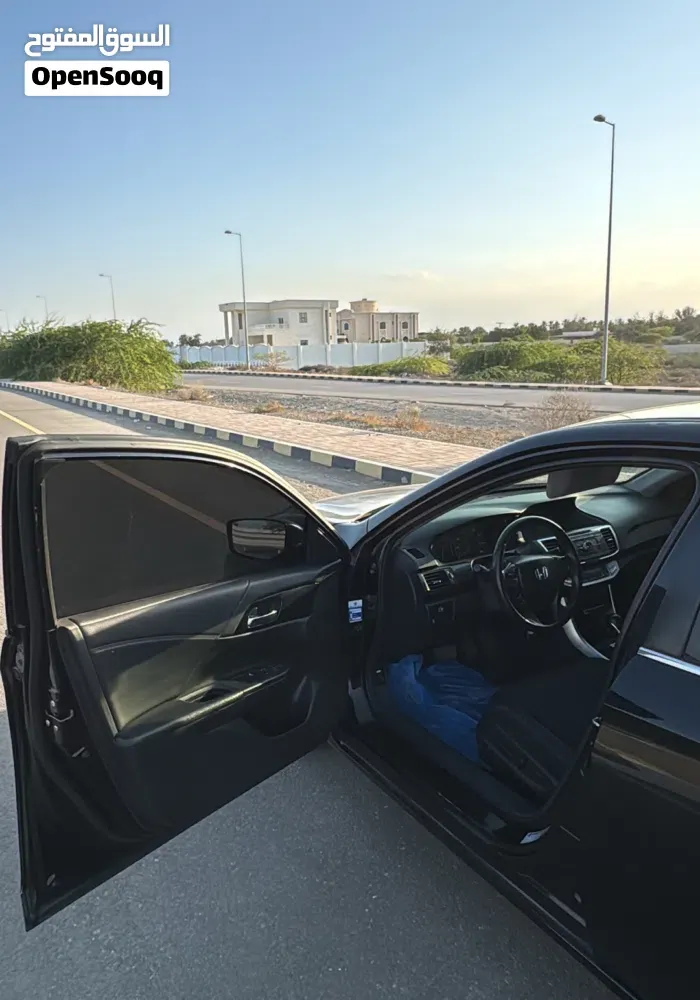 Honda Accord 2015 photo 2