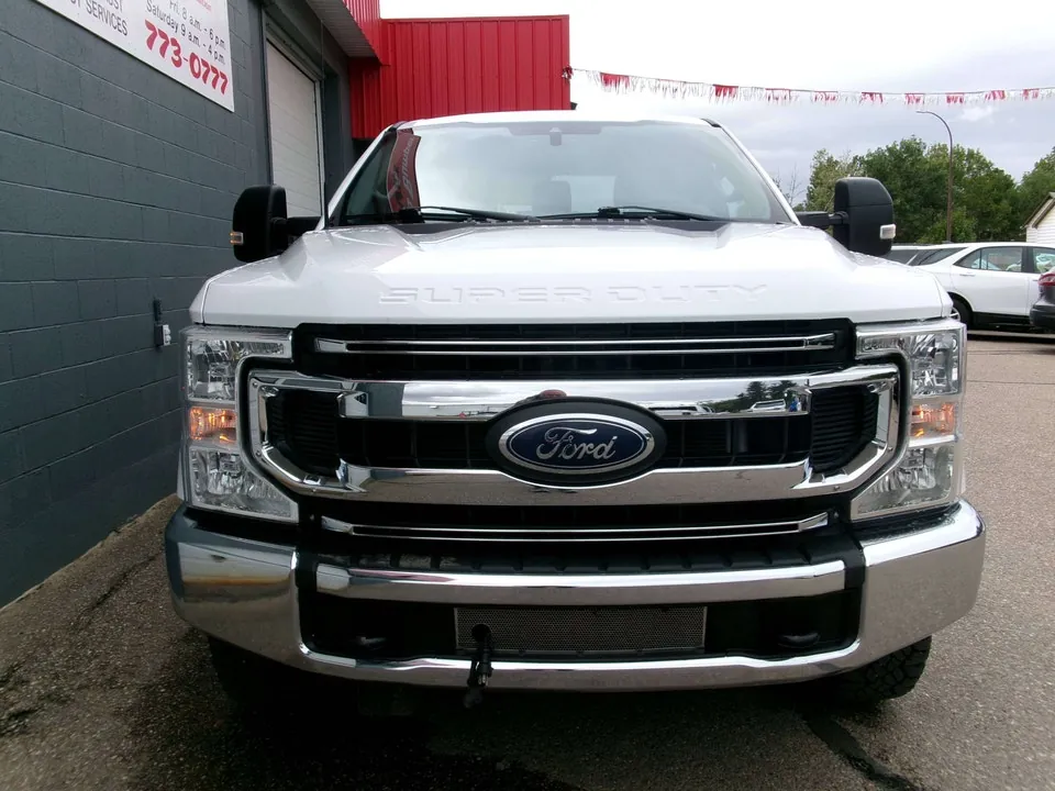 Ford F250 2022 photo 3