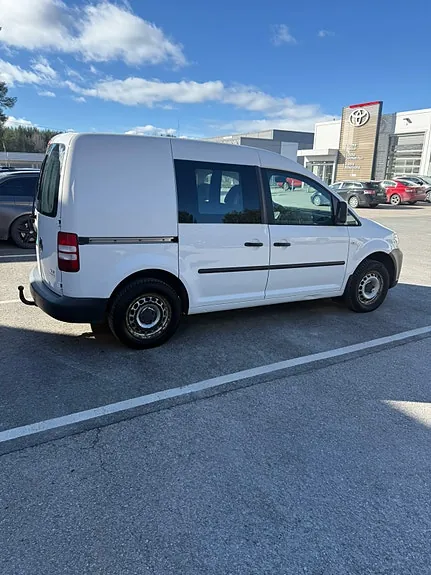 Volkswagen Caddy 2010 photo 2