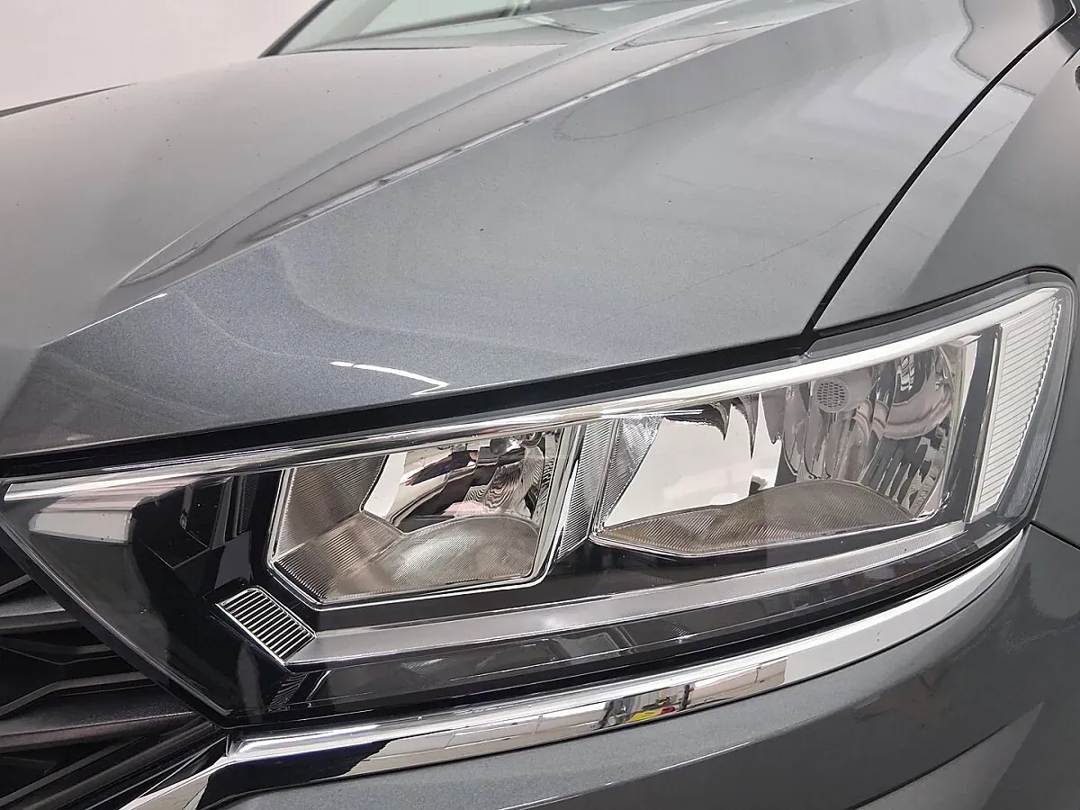Volkswagen T-Roc 2019 photo 3