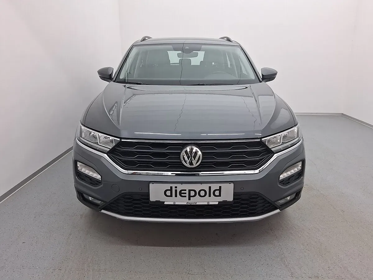 Volkswagen T-Roc 2019 photo 2