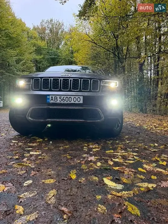 Jeep Grand Cherokee 2017 photo 2