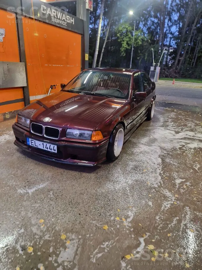 BMW 316 1991 photo 3