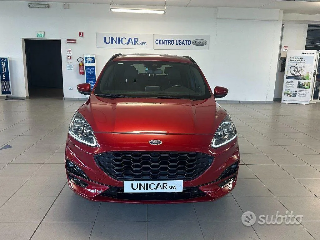 Ford Kuga 2022 photo 2