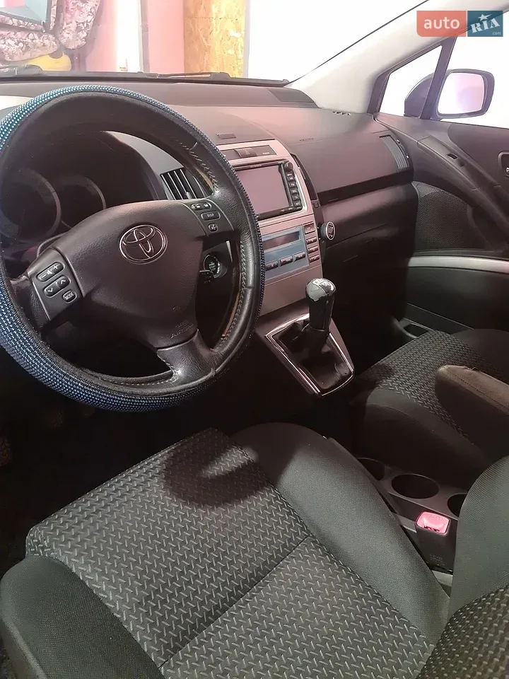 Toyota Corolla Verso 2007 photo 4